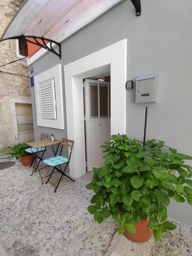 Studio Apartman & Rooms No1 زادار المظهر الخارجي الصورة